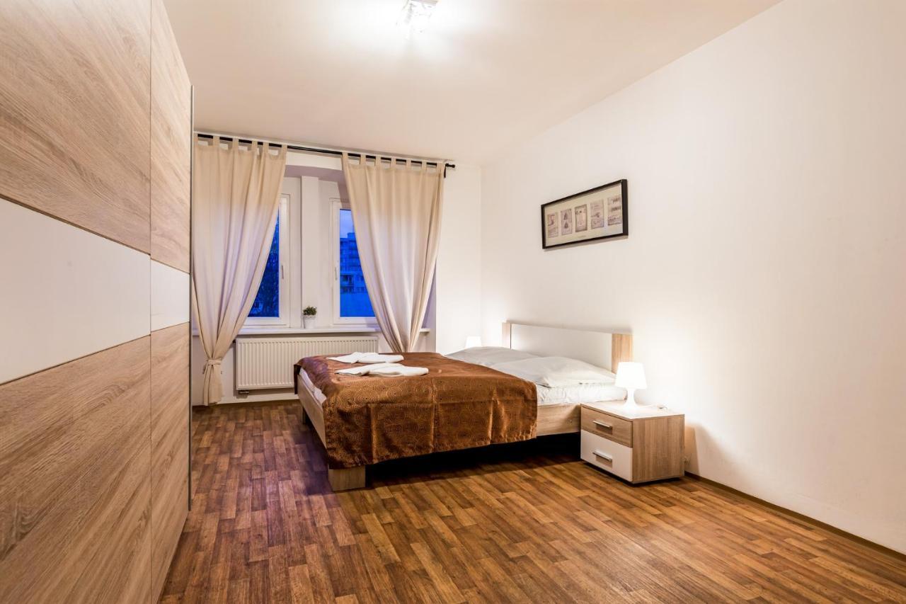 Teplice Apartments Dlouha Luaran gambar