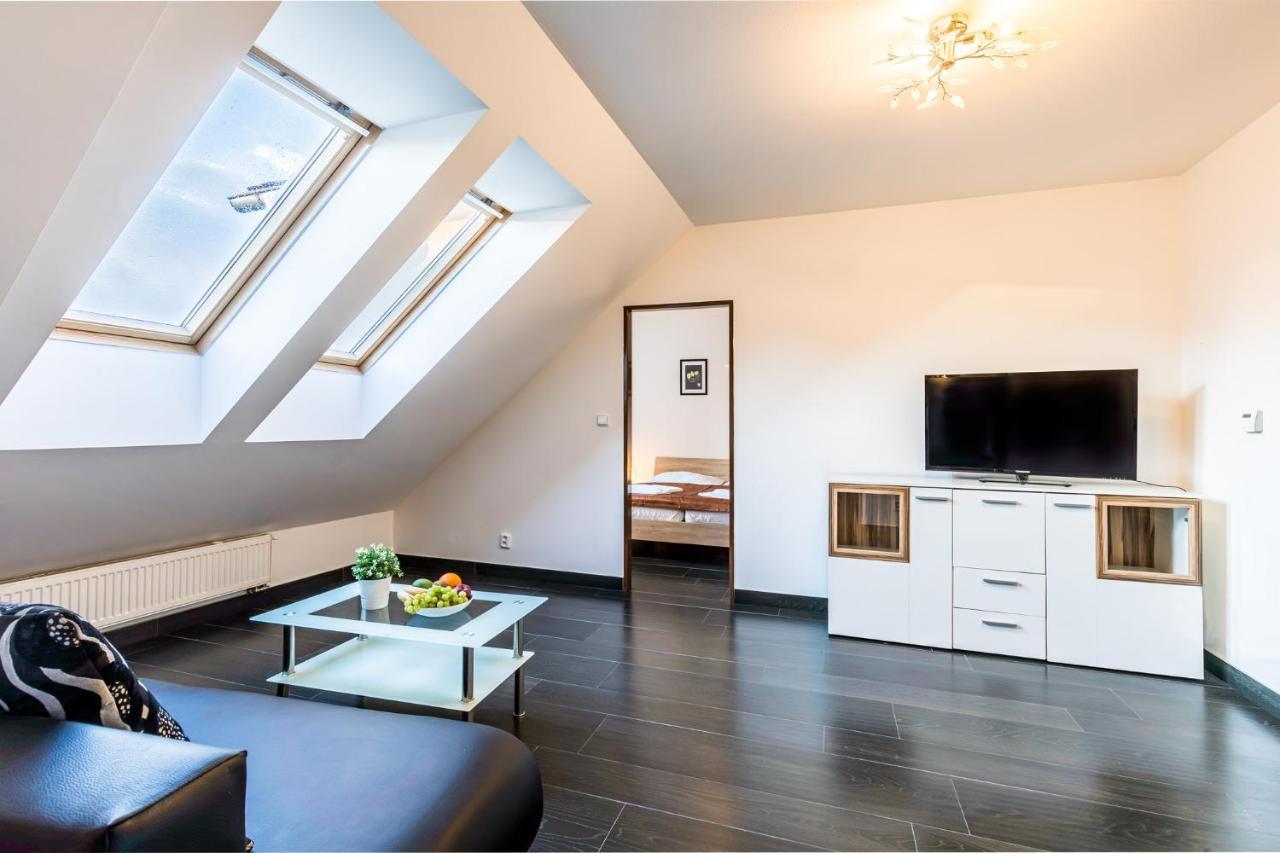 Teplice Apartments Dlouha Luaran gambar